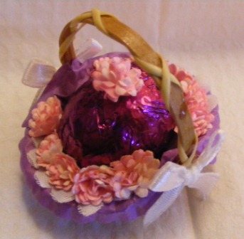 FLORAL EASTER EGG BASKET 3